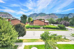 Gorgeous mountain view from the front porch
