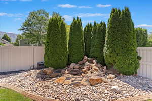 View of yard with a mountain view