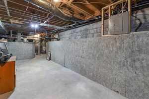 Dug-out crawl space