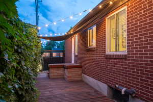 View of side yard looking toward the front