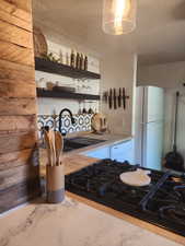 Indoor bar/pass-through