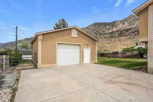 Detached 2 car garage/shop with RV  parking