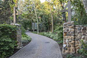View of home's driveway