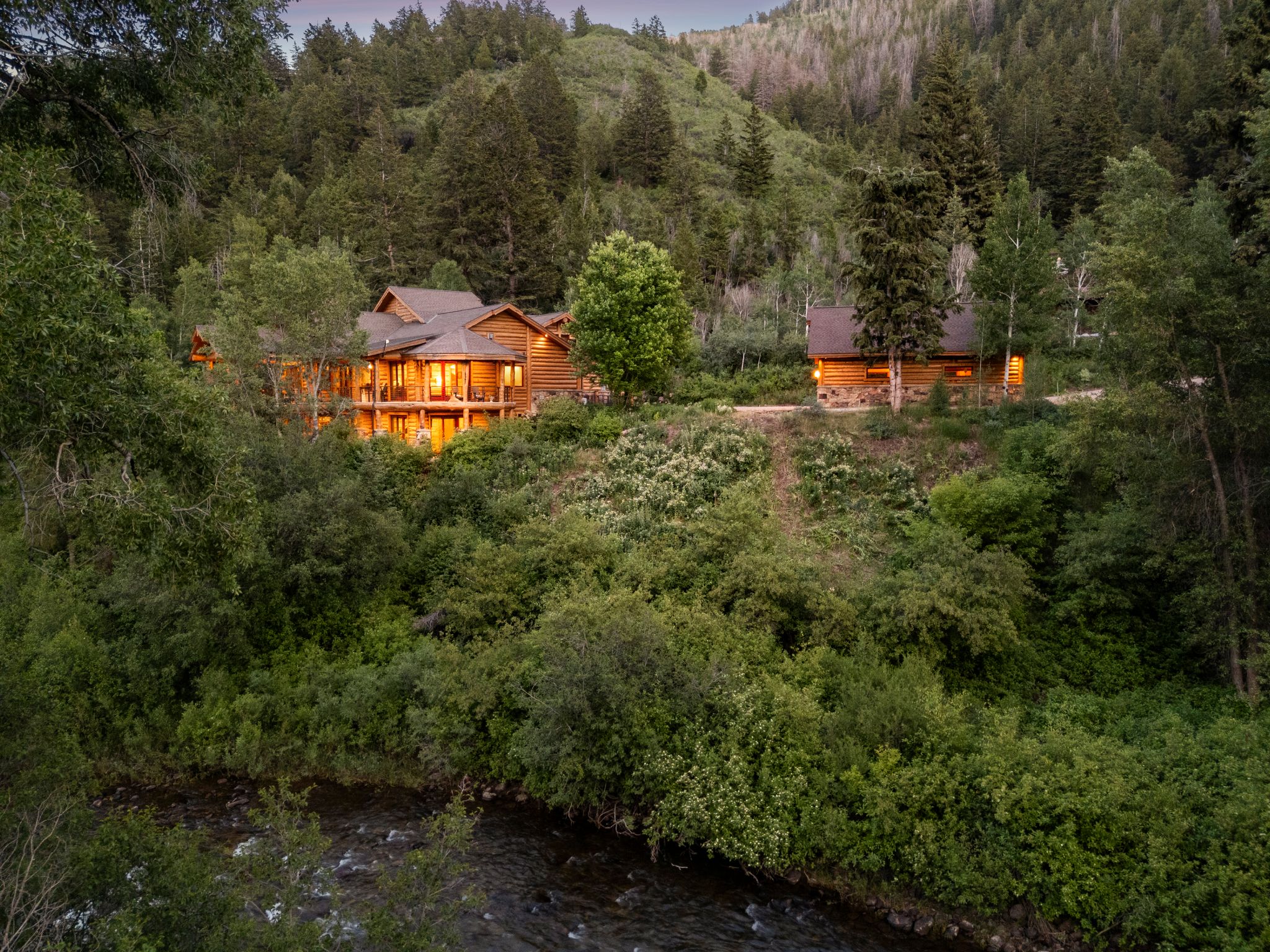 View of yard with a serene view