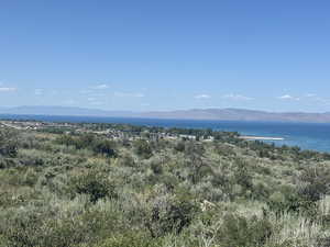 Bird's eye view of a water and mountain view