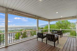 Deck with an outdoor hangout area