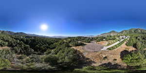 Higher view from the NW side of the lot (facing SE))