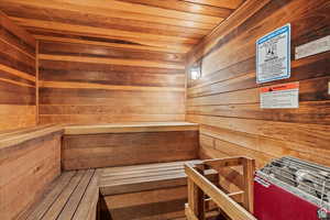 Sauna (2nd floor)