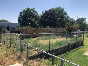 Fences parking area