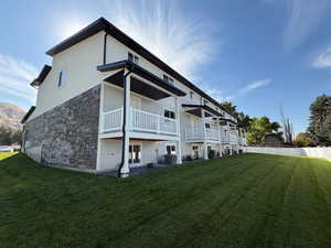 This is an example of the backyard. Not actual listing unit.