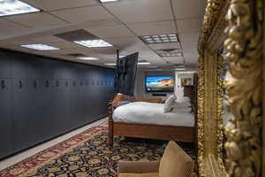 Bedroom with a drop ceiling