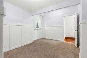 Bedroom with carpet
