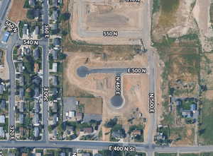 Aerial map of property and surrounding area