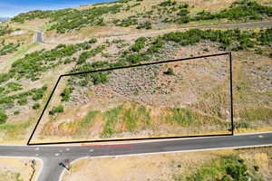 View of property location featuring property parcel outlined and mountains