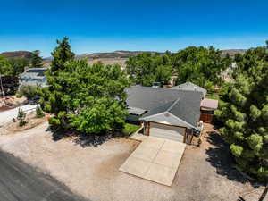 Aerial view of property and surrounding area
