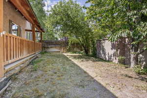 View of side yard