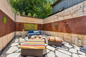 View of patio / terrace featuring outdoor lounge area