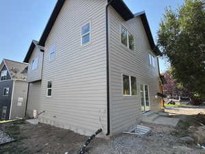 View of home's exterior