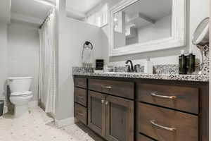 EN SUITE