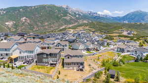 The view of Mount Timpanogos
