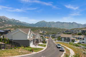 The view of Mount Timpanogos
