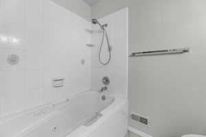 Main Bathroom with Jetted Tub