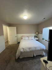 Bedroom with carpet floors