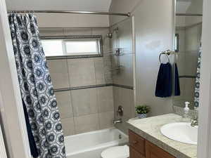 Bathroom with shower / bath combo