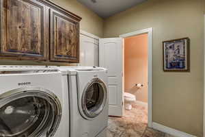 Guest 1/2 bathroom