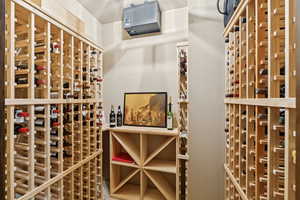 Wine area with a heating unit