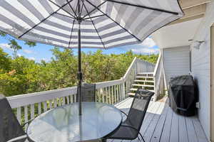 Deck area off family room