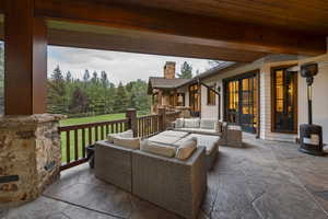 View of patio / terrace with an outdoor living space