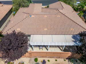 Aerial view of property and surrounding area
