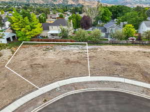 View of yard featuring a residential view