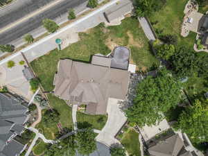 Aerial view of property and surrounding area