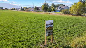 Exterior view of a mountain backdrop