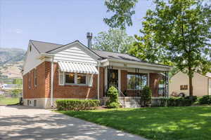 Bungalow-style house showing north driveway