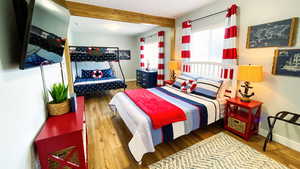 Cottage bedroom #2 (#6 overall) Anchors Away My Friends! Queen bed with smart TV and bunk bed