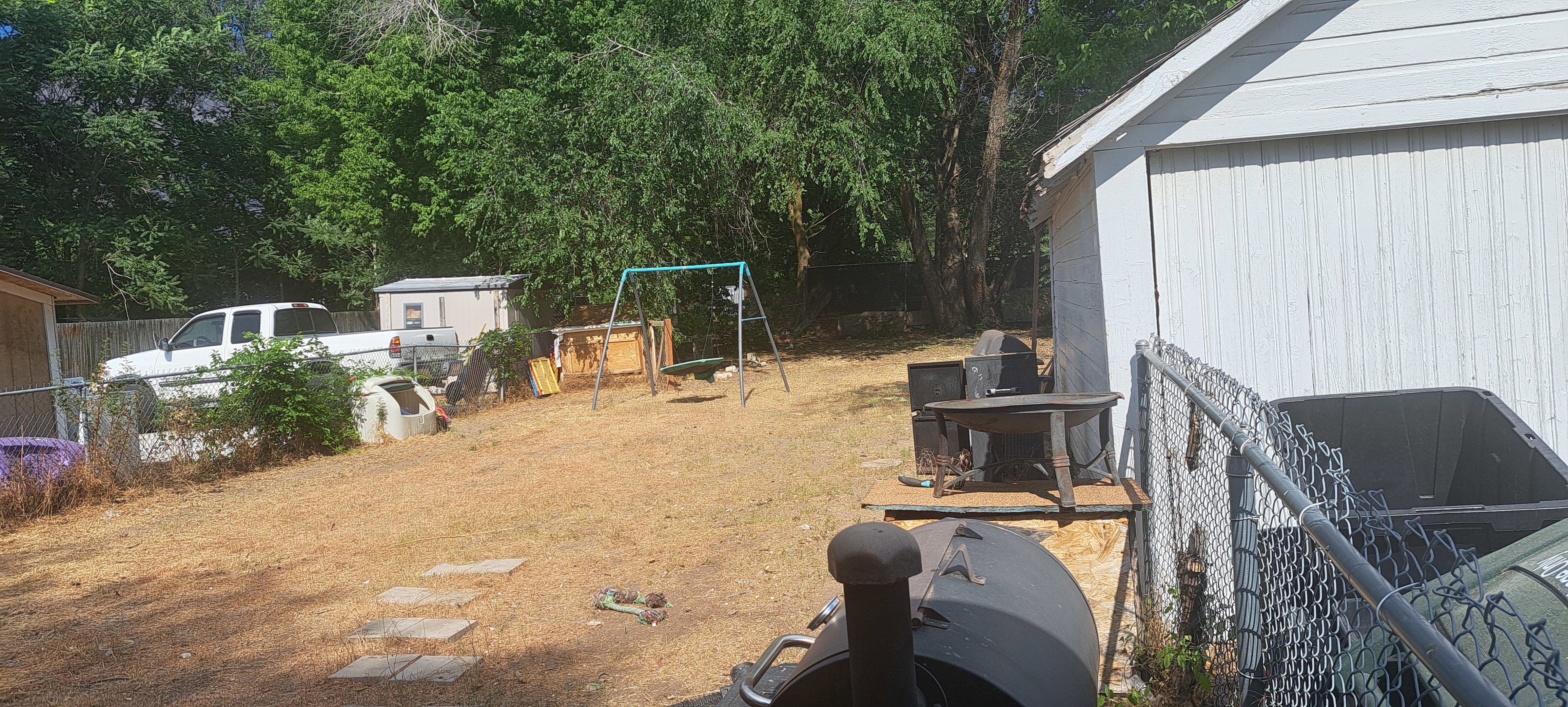 View of yard with a shed