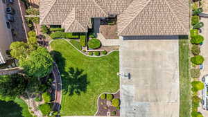 Aerial view of property and surrounding area