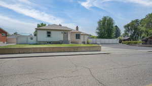 Bungalow with a chimney