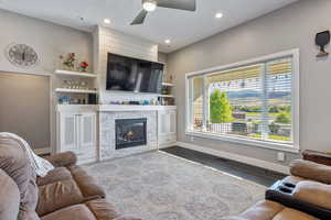 Living Room w/ Fire Place