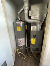 Apt B - Utility Closet