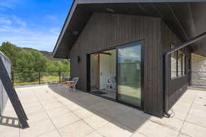 View of patio / terrace featuring a mountain view