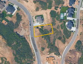 Map of property location with property parcel outlined