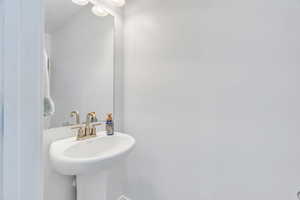 Bathroom with a sink