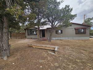 View of front facade with a metal roof