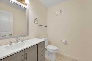 Main floor half-bath