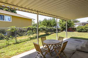 View of patio / terrace with outdoor dining space