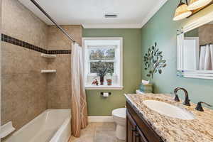 Upper Level Full Bathroom